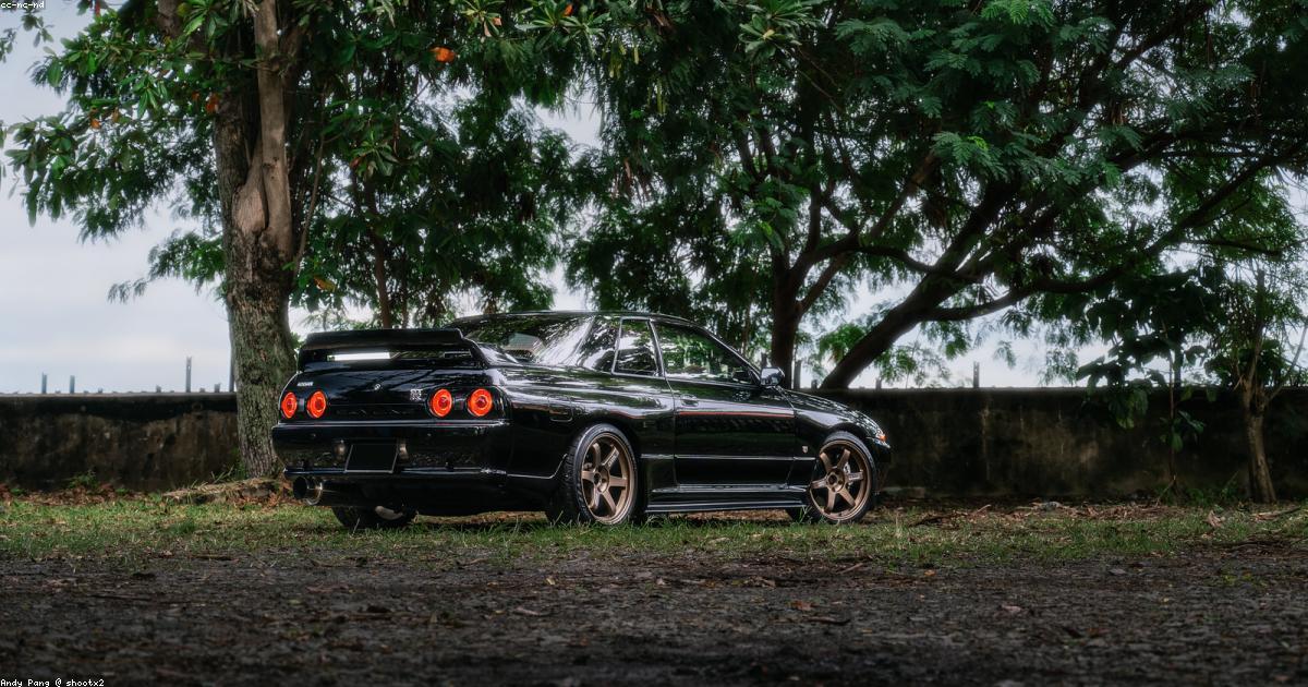 gtr r32 jdm - skyline godzilla